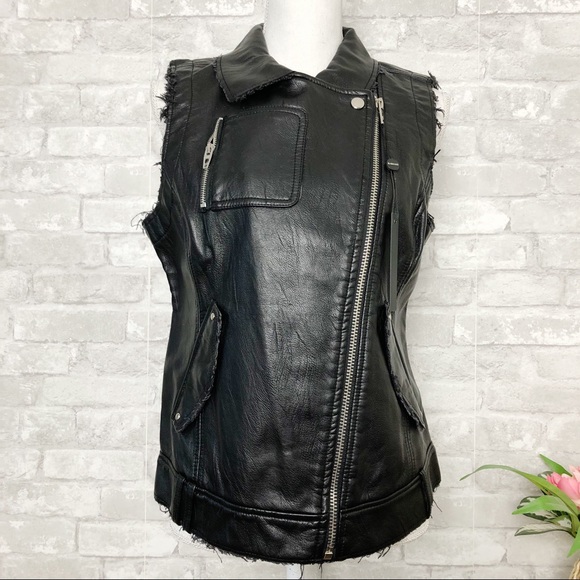 BLANK NYC NWT Black Vegan Leather Mouth Off Vest M - Picture 2 of 16